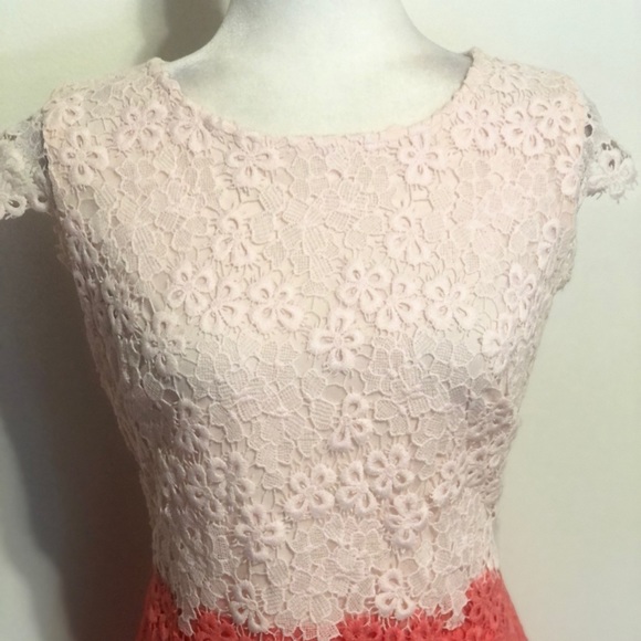 COPY - Julia Jordan Pale Pink / Coral Lace Dress - Picture 3 of 9